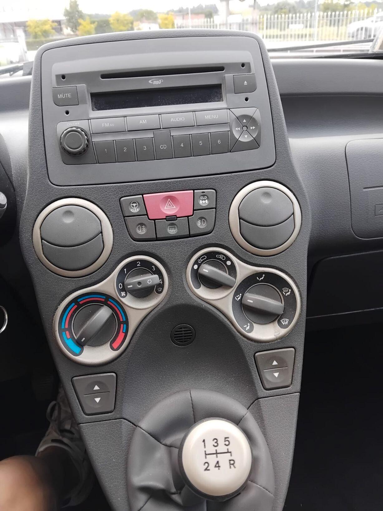 Fiat Panda 1.3 MJT 16V 4x4 Cross