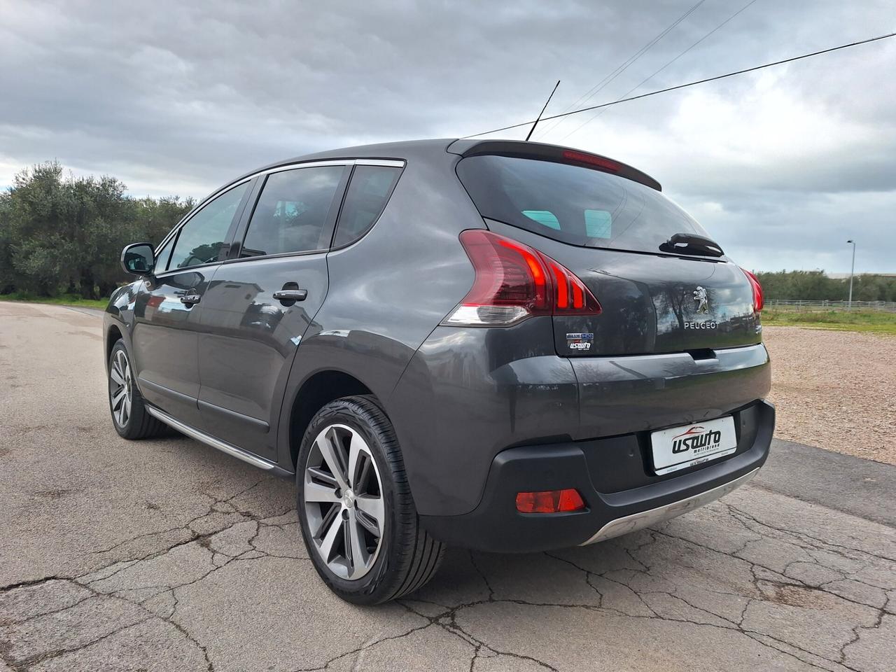 Peugeot 3008 BlueHDi 120 Allure TETTO NAVI