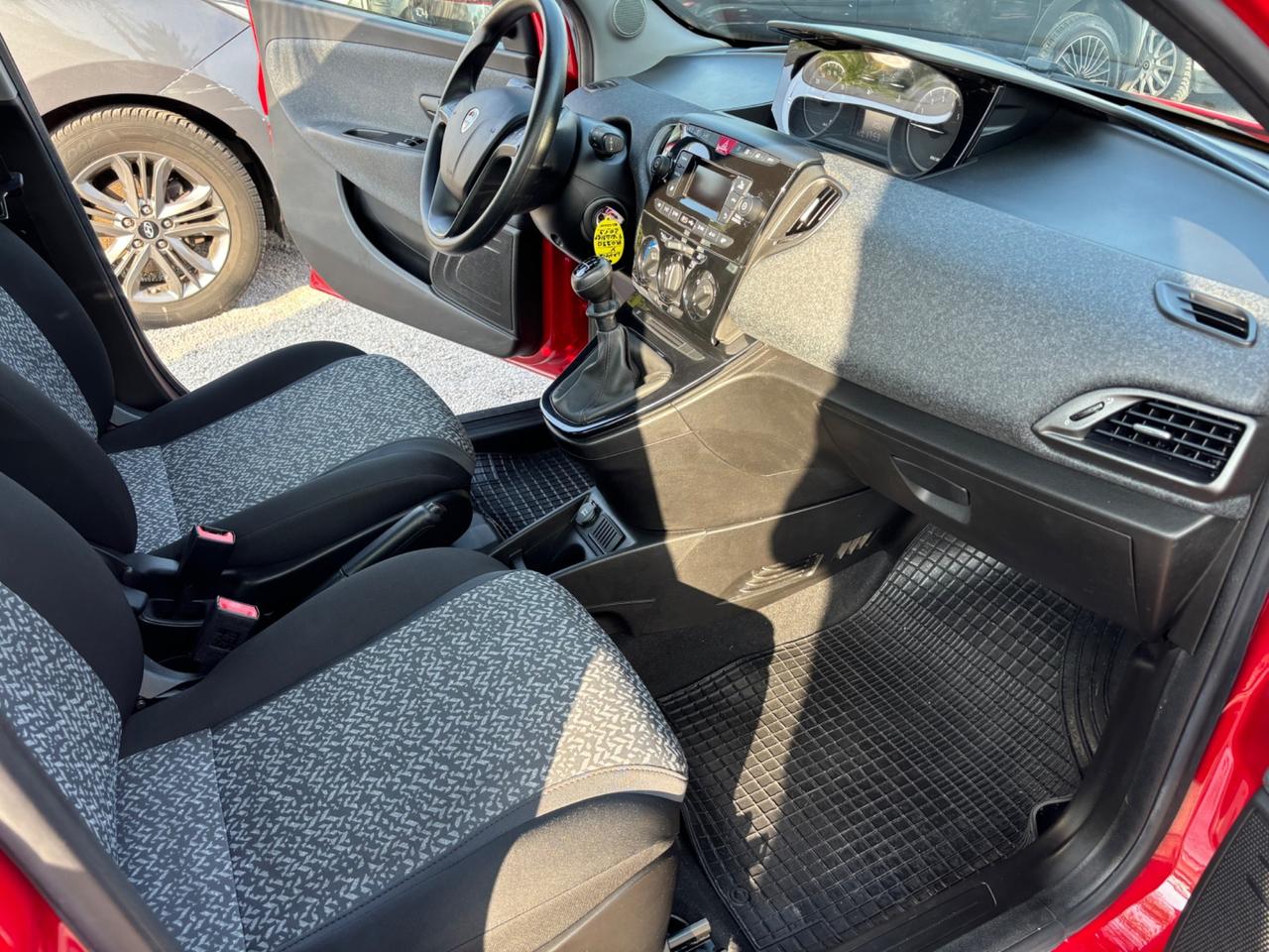 LANCIA YPSILON 1.2 BENZINA SOLI 20.000KM