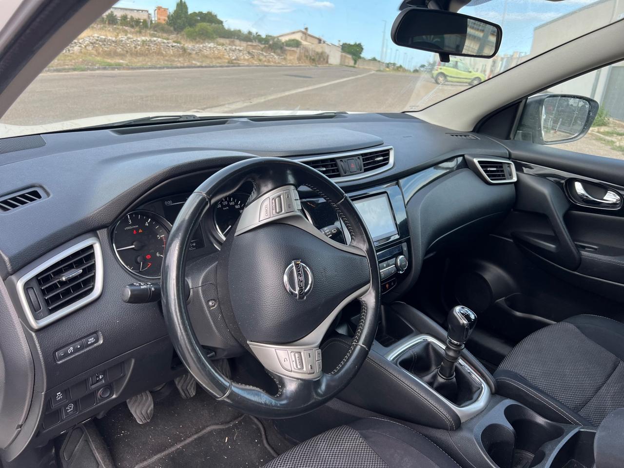 Nissan Qashqai 1.5 dCi DPF Acenta