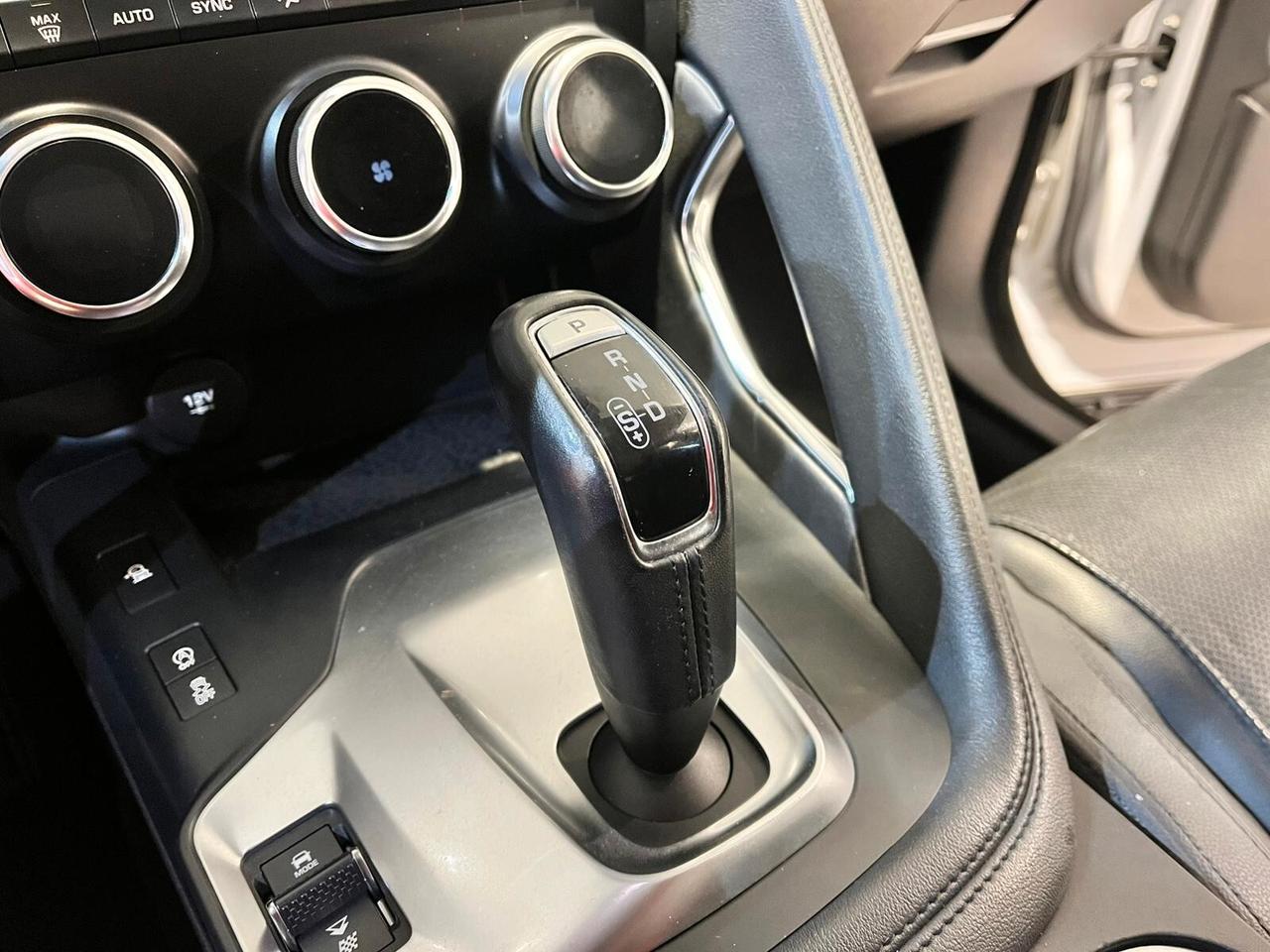 Jaguar E-Pace 2.0D 150 CV AWD R-Dynamic S