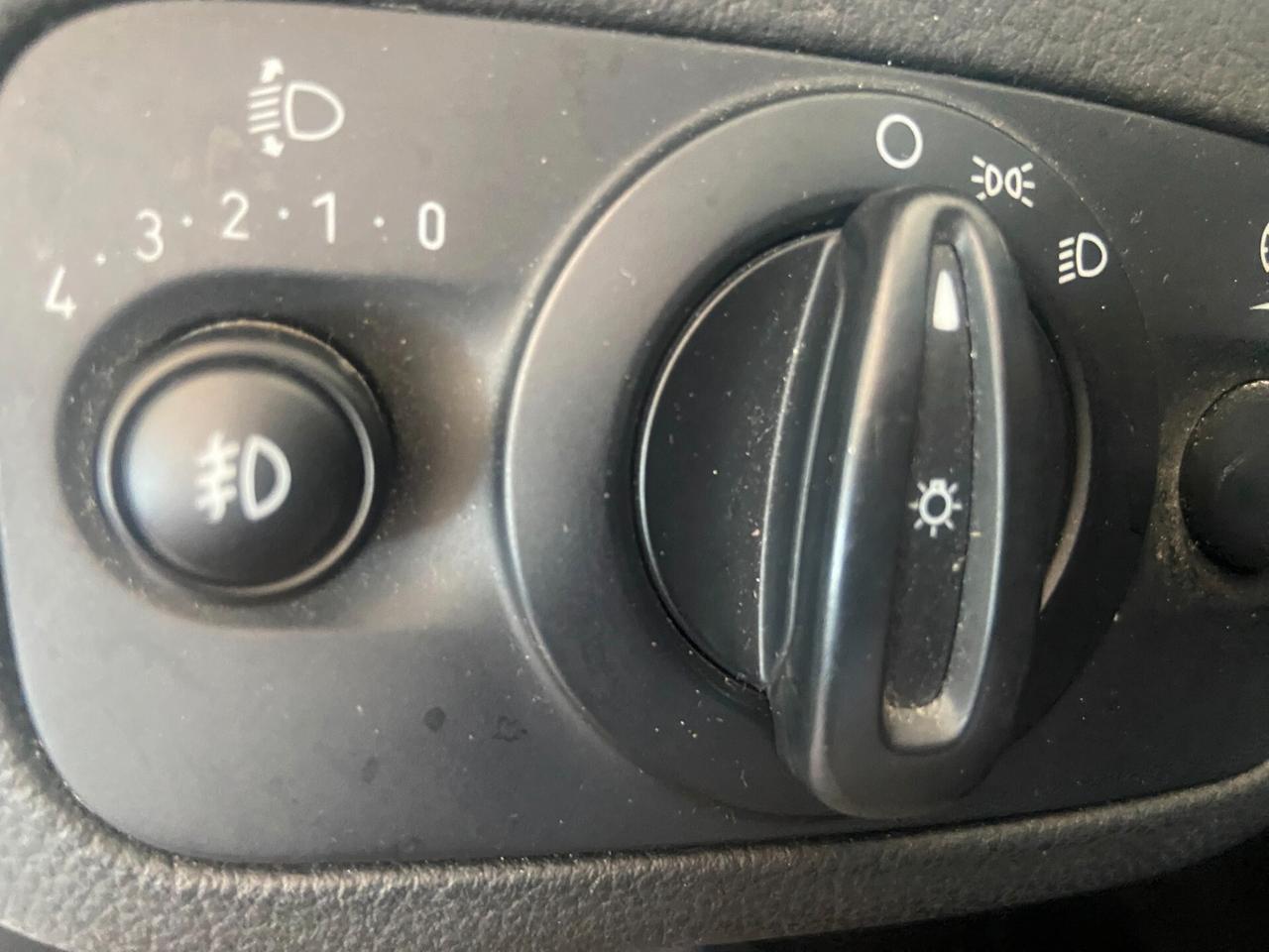 Ford C-Max 1.5 TDCi 120CV Start&Stop Business
