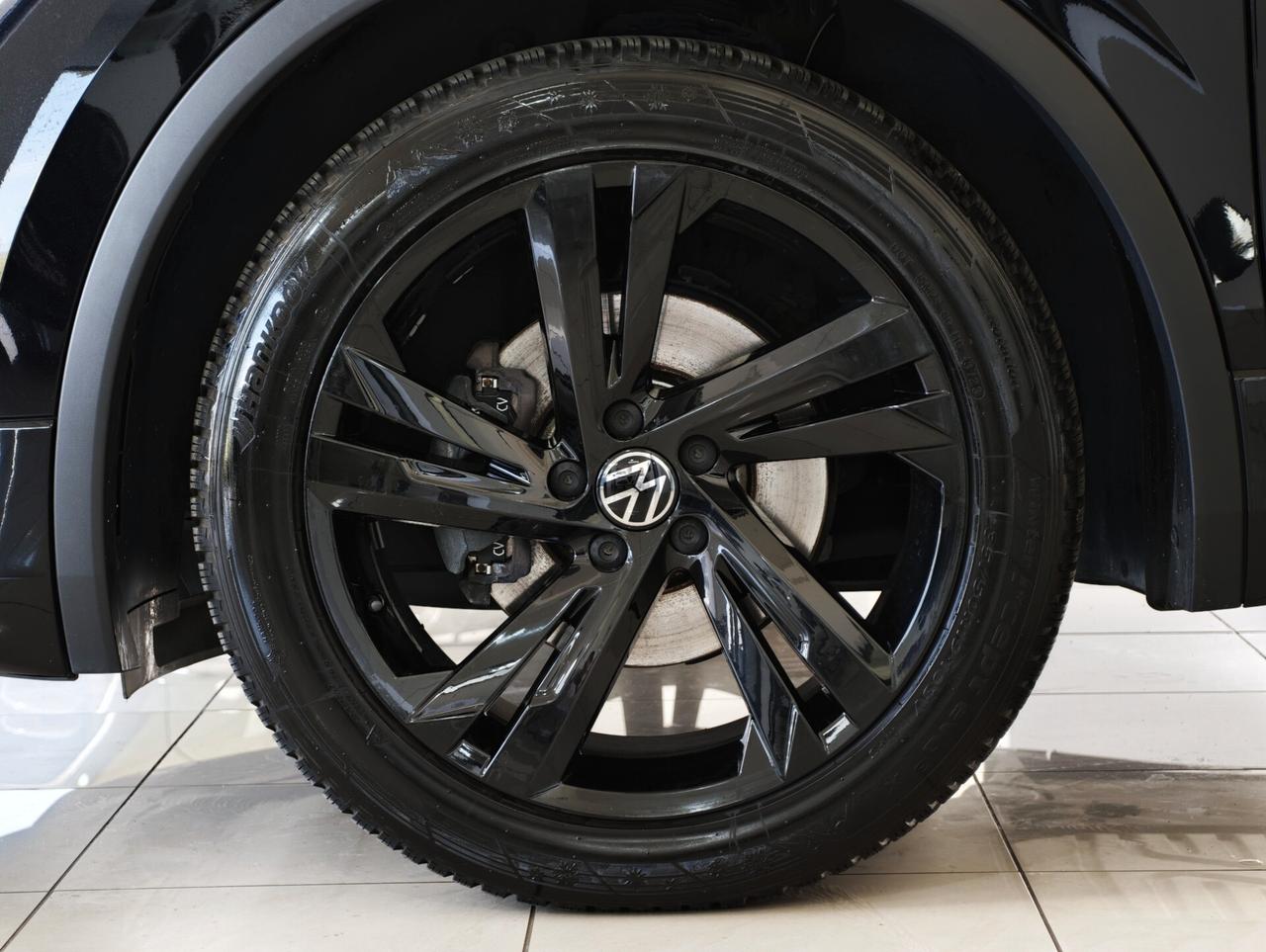 VW Tiguan 2.0 TDI 150cv DSG R-Line Black Pack 2024