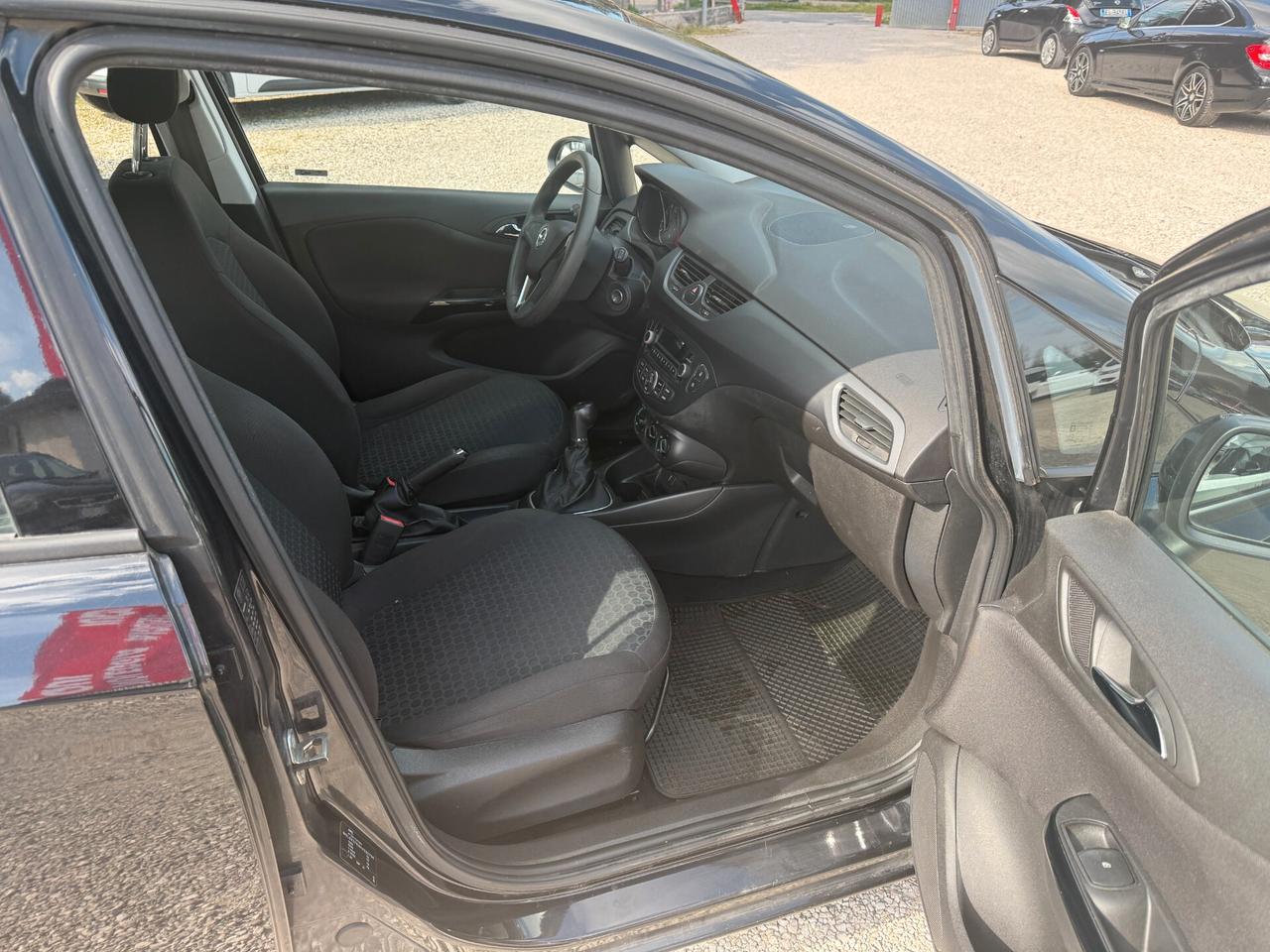 Opel Corsa 1.4 5 porte Advance NEOPATENTATI