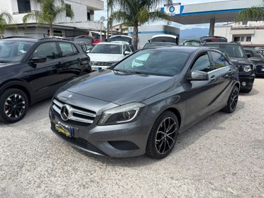 MERCEDES CLASSE A-180 109 CV AUTOMATICA FULL OPT