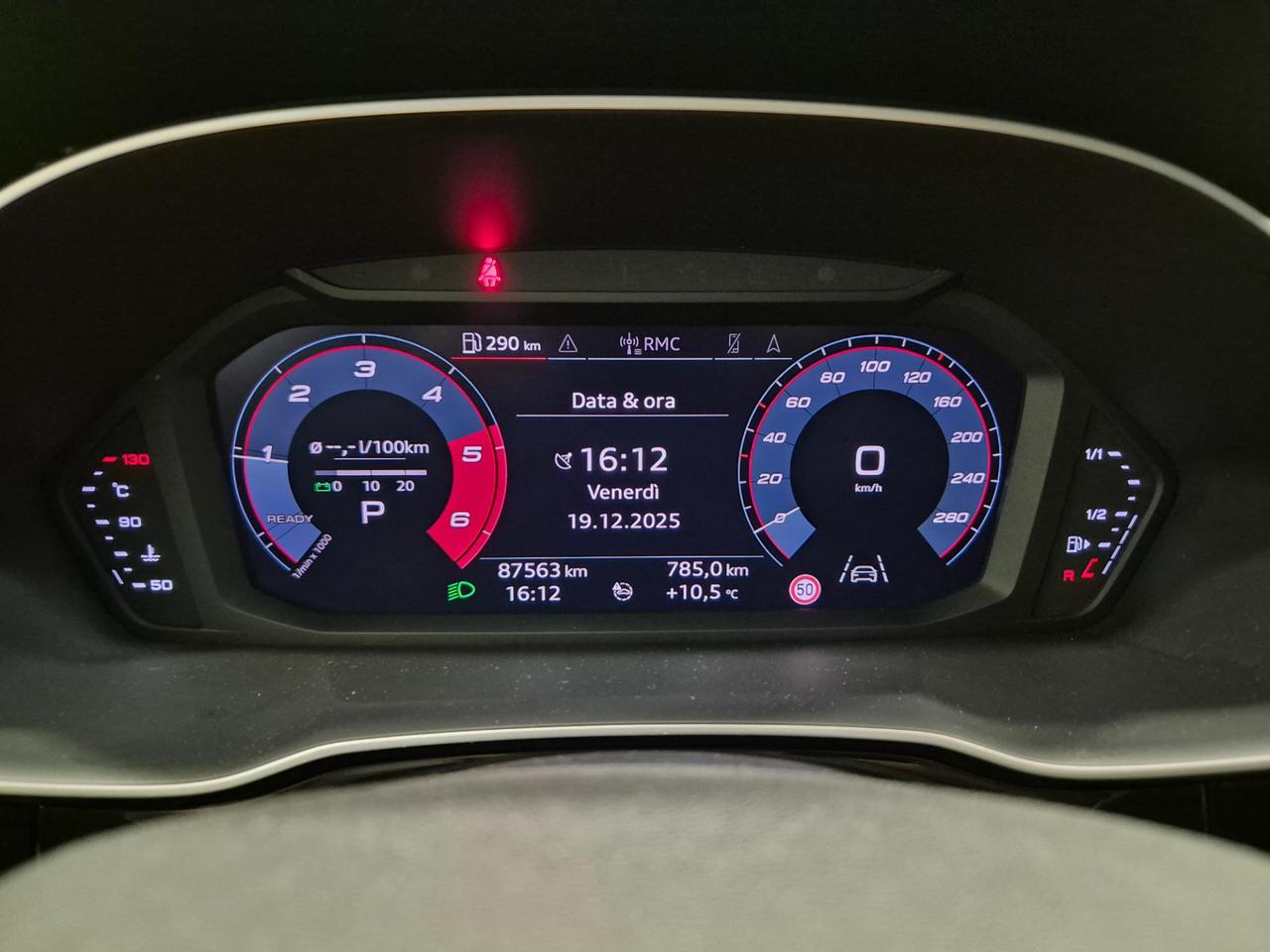 Audi Q3 35 2.0 tdi Business s-tronic - Cruise/Lim - Sens. Park.