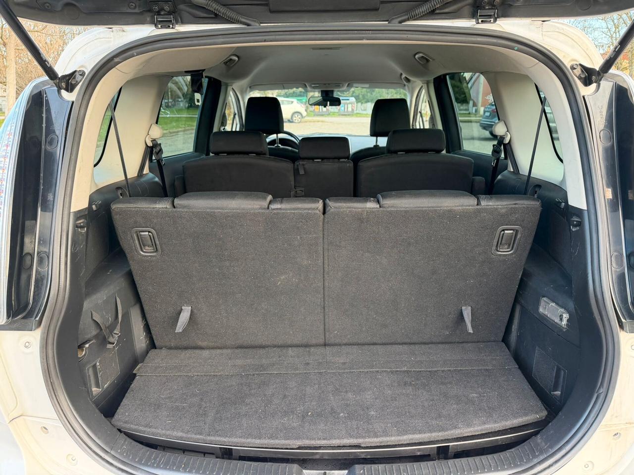 Mazda 5 BENZINA + GPL 7 POSTI