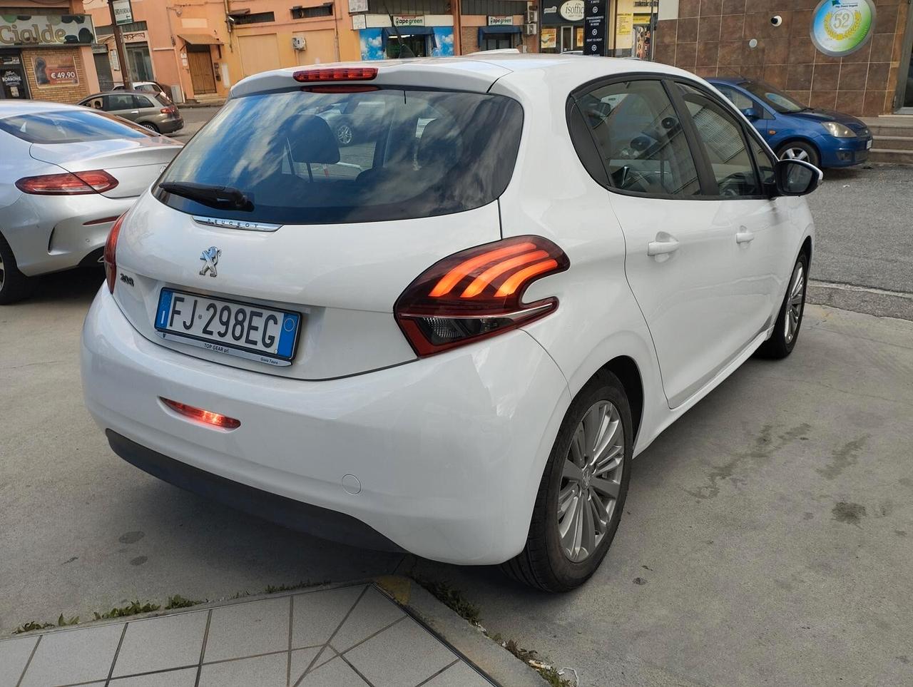 Peugeot 208 BlueHDi 75 S&S 5 porte Active