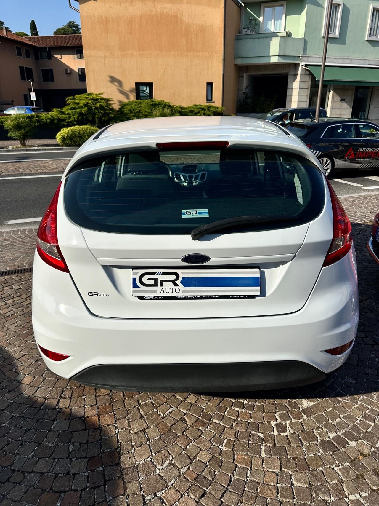 Ford Fiesta 1.2Bz 60CV 5p - Neopatentati