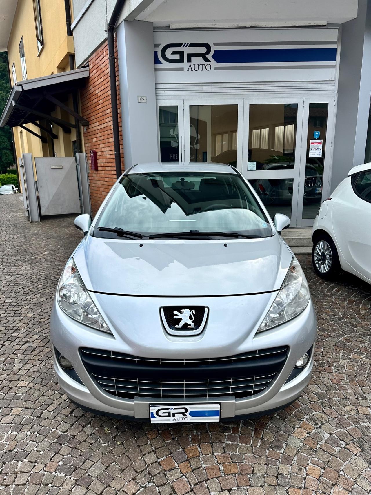 Peugeot 207 1.4Bz 95CV 5p Allure -Neopatentati