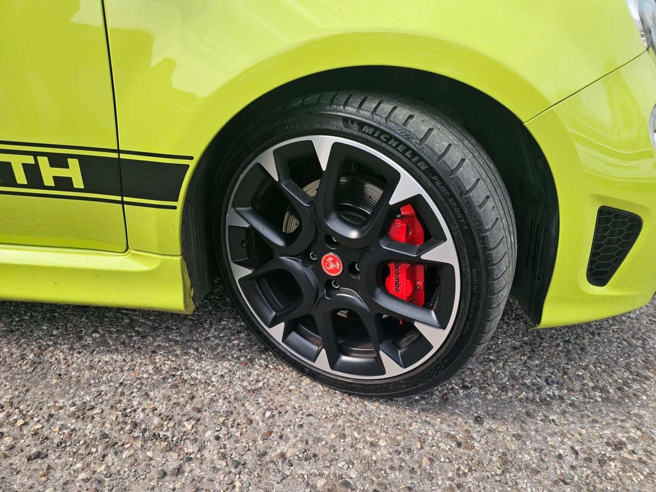 Abarth 595 1.4 Turbo T-Jet 180 CV Competizione