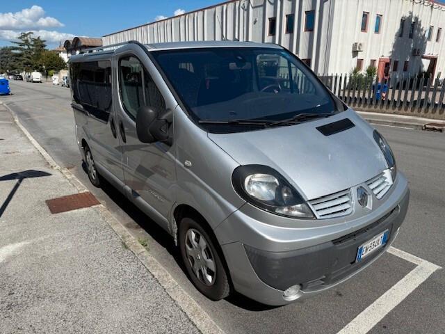 Renault Trafic T29 2.0 dCi/115 PC-TN Passenger Comfort Heavy DPF Black Edition
