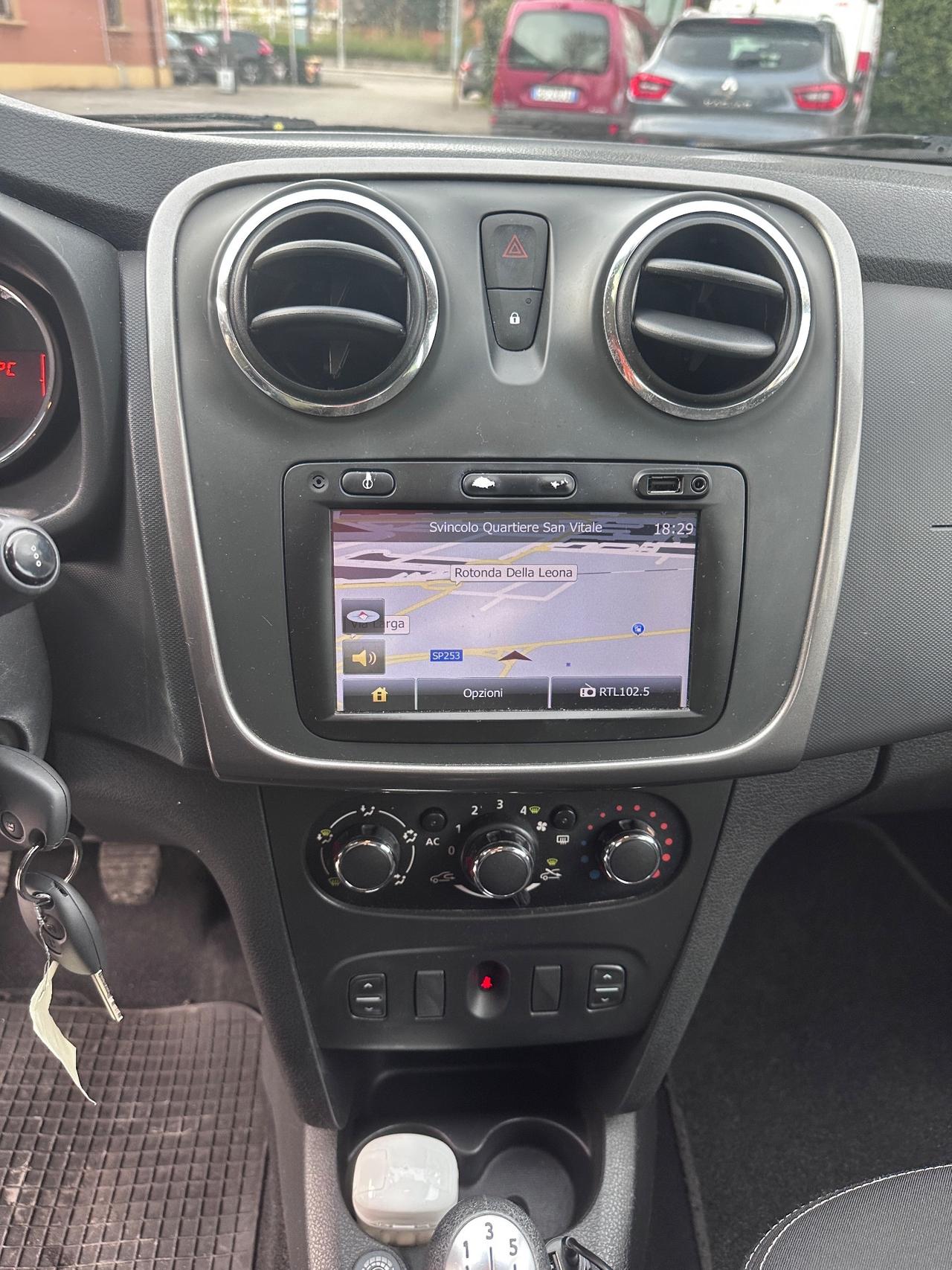 Dacia Sandero 1.2 GPL 75CV Lauréate