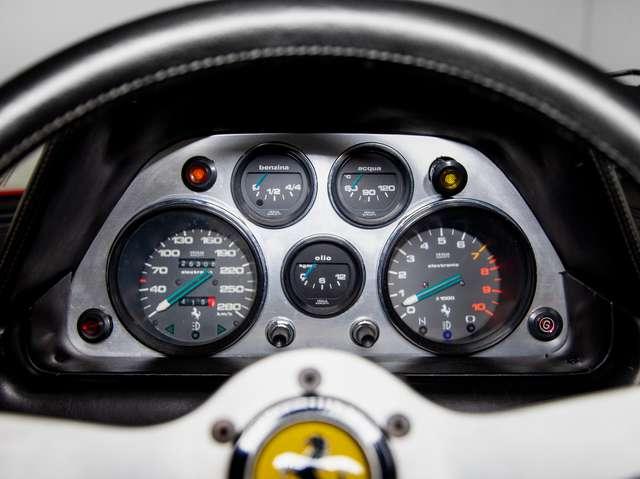 Ferrari 308 GTB Vetroresina