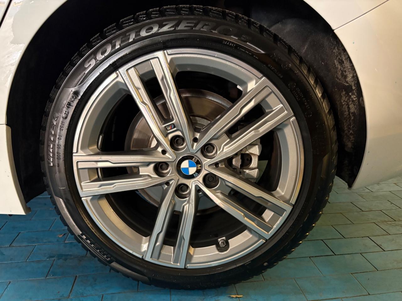 Bmw 118 118i 5p. Business Advantage