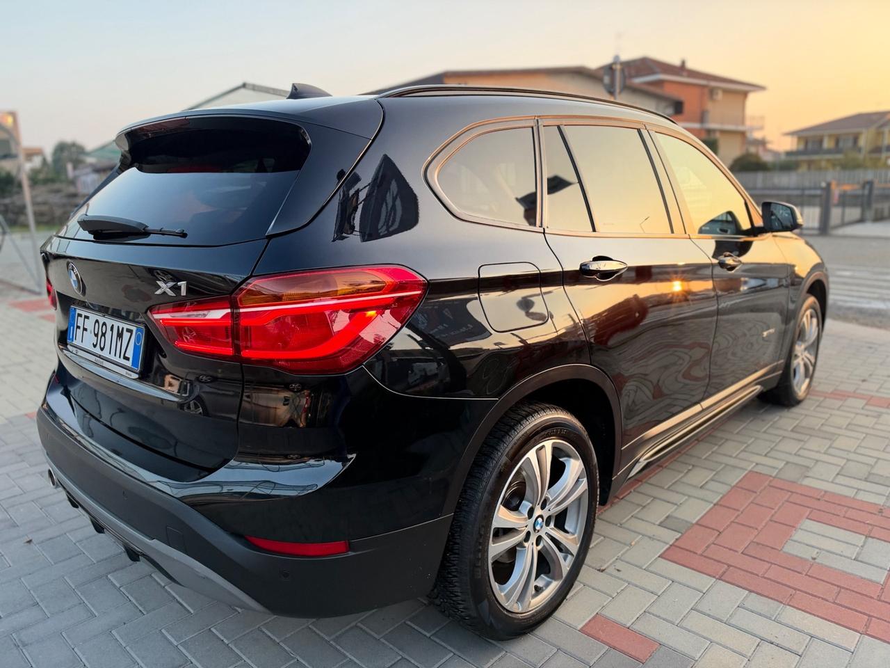 Bmw X1 sDrive18d xLine TETTO APRIBILE