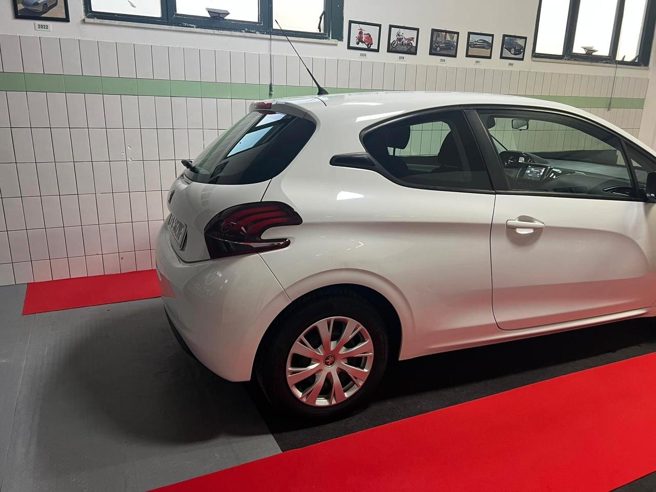 Peugeot 208 PureTech 68 5 porte Active