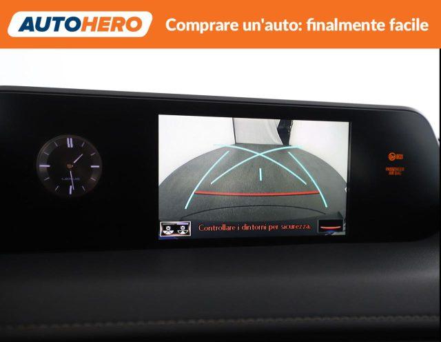 LEXUS UX Full Electric UX Hybrid Executive