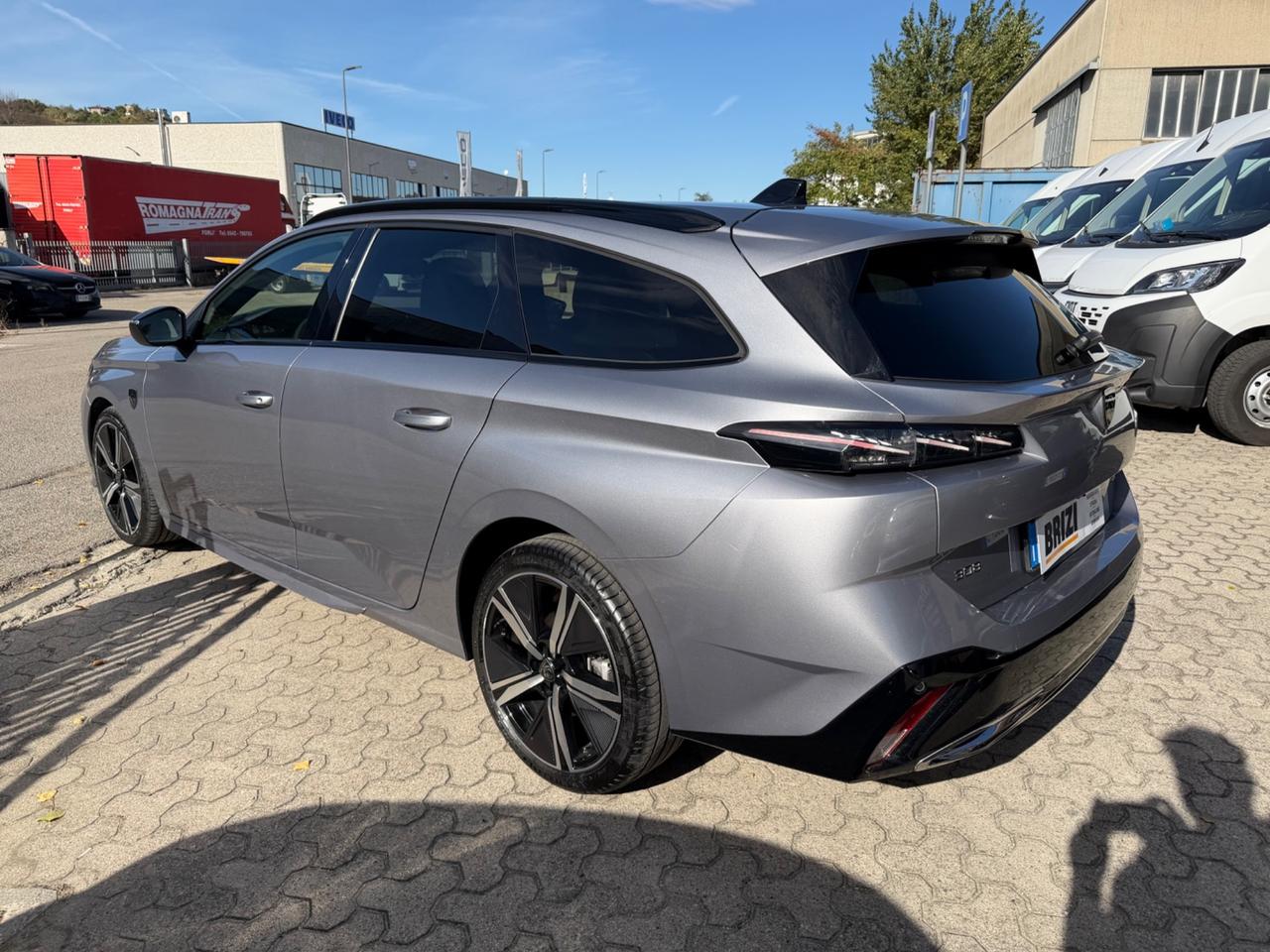 Peugeot 308 Hybrid 145 e-DCS6 SW GT