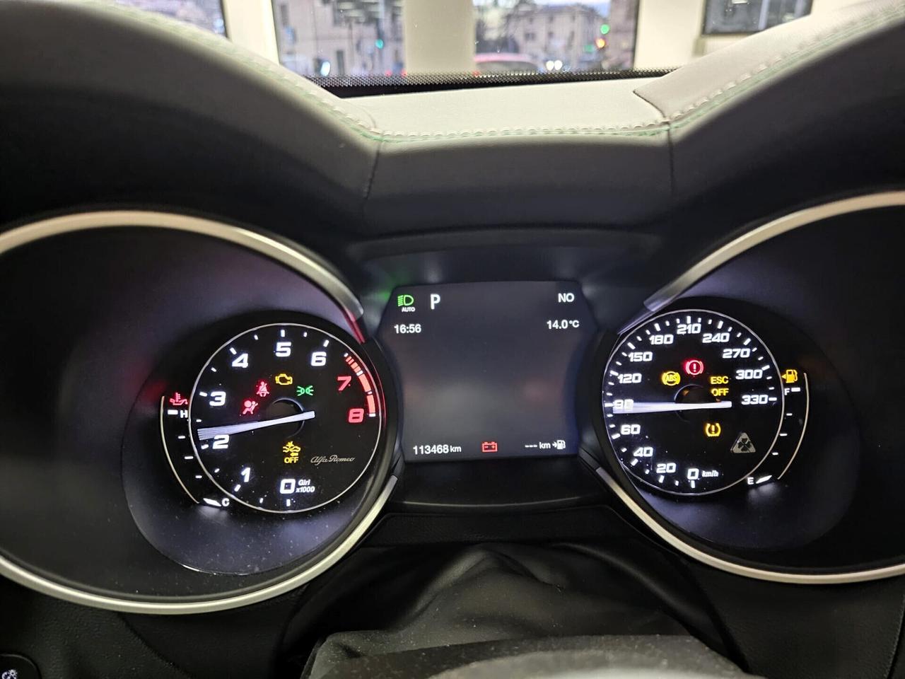 Alfa Romeo Stelvio 2.9 Bi-Turbo V6 510 CV AT8 Quadrifoglio