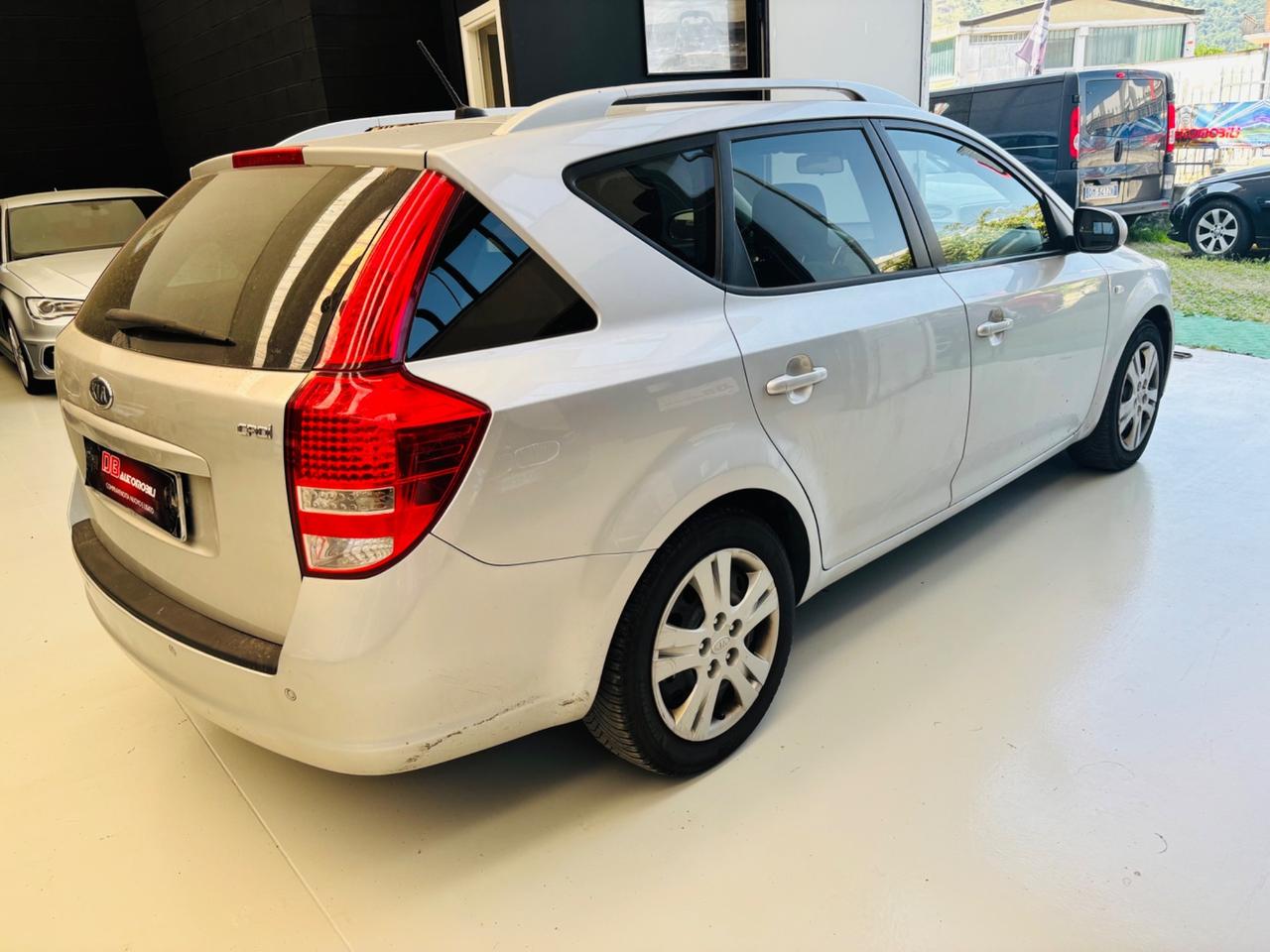 Kia Ceed cee'd Sp. Wag. 1.6 CRDi VGT 115CV EX