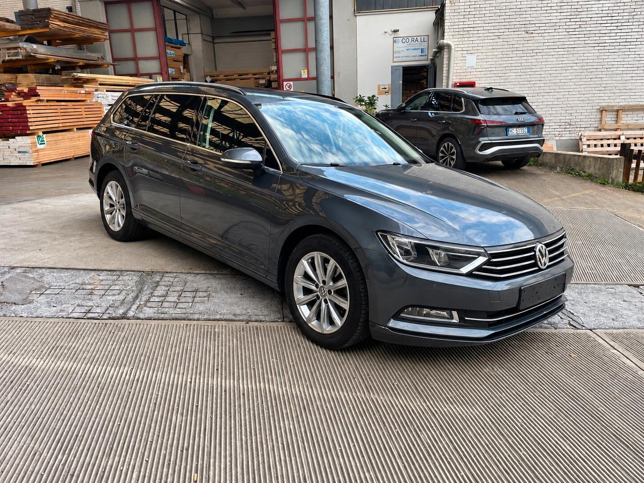 Volkswagen Passat Variant 1.6 TDI SCR DSG Business BMT