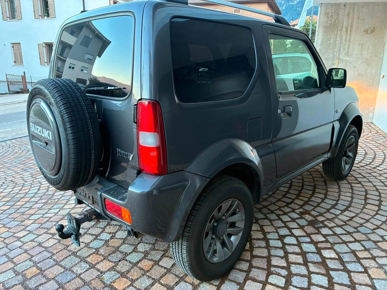 SUZUKI JIMNY 4WD 1.3i 85CV EVOLUTION PELLE GANCIO KM 29000