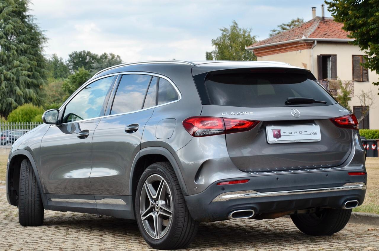 MERCEDES-BENZ GLA 220d PREMIUM AMG 4MATIC 190cv AUTO, UFF ITALIANA, FARI LED, NAVI, RETROCAMERA, 19", PERMUTE
