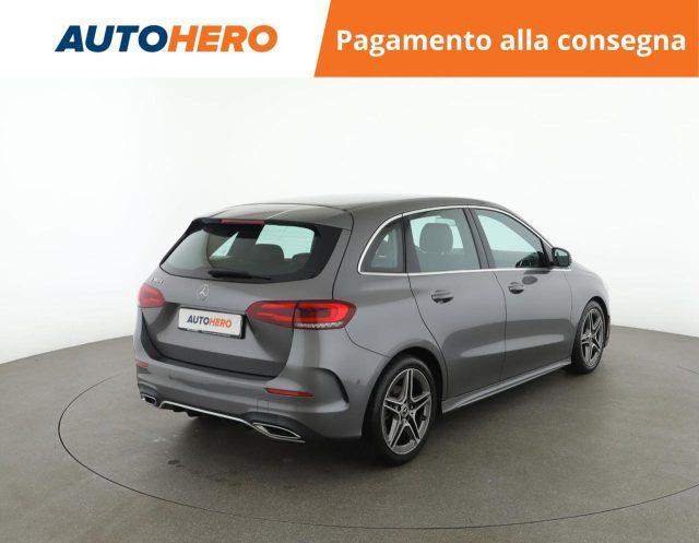 MERCEDES-BENZ B 180 d Automatic Premium
