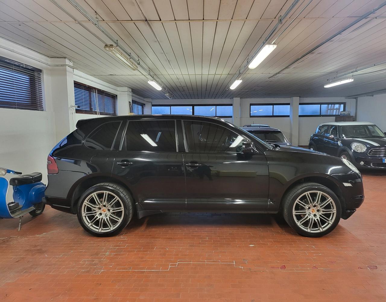 Porsche Cayenne 3.6