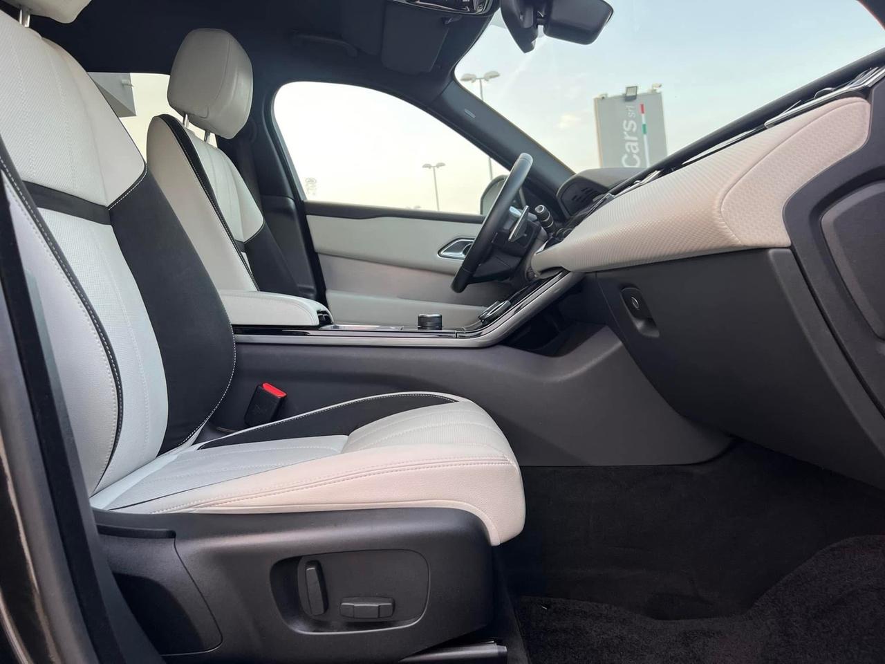 Land Rover Range Velar 2.0D I4 240 CV R-Dynamic HSE motore nuovo