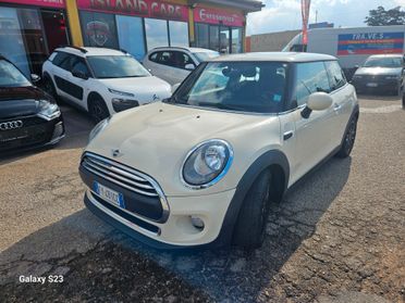 Mini 1.6 16V One (72kW)