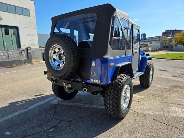 TOYOTA Land Cruiser BJ 42