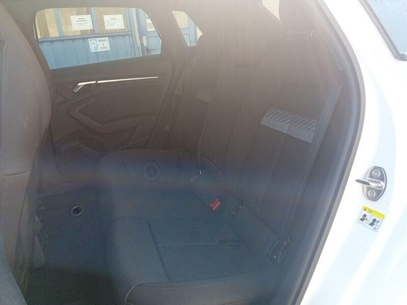 Audi A3 Sportback 40 TFSI e S tronic Business Advanced