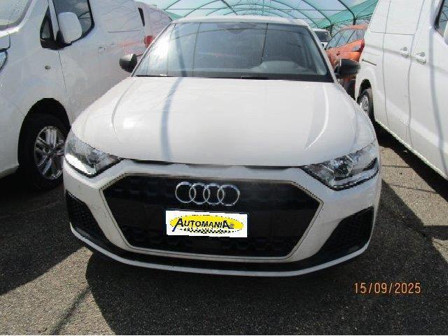 AUDI A1 SPB 25 TFSI Identity Black