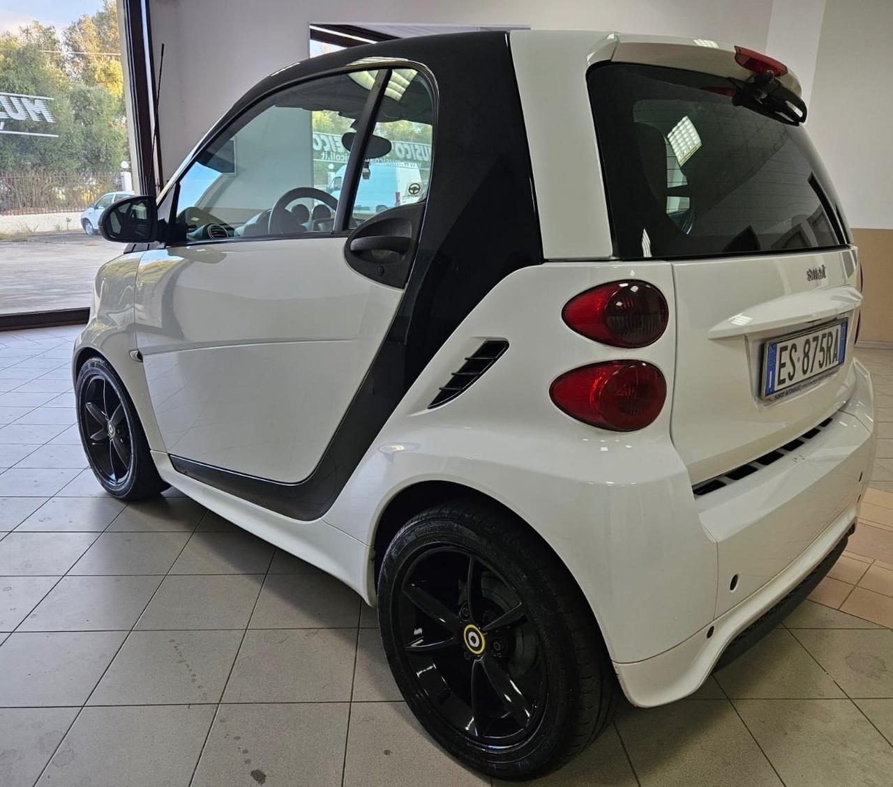 Smart ForTwo 800 40 kW coupé passion cdi