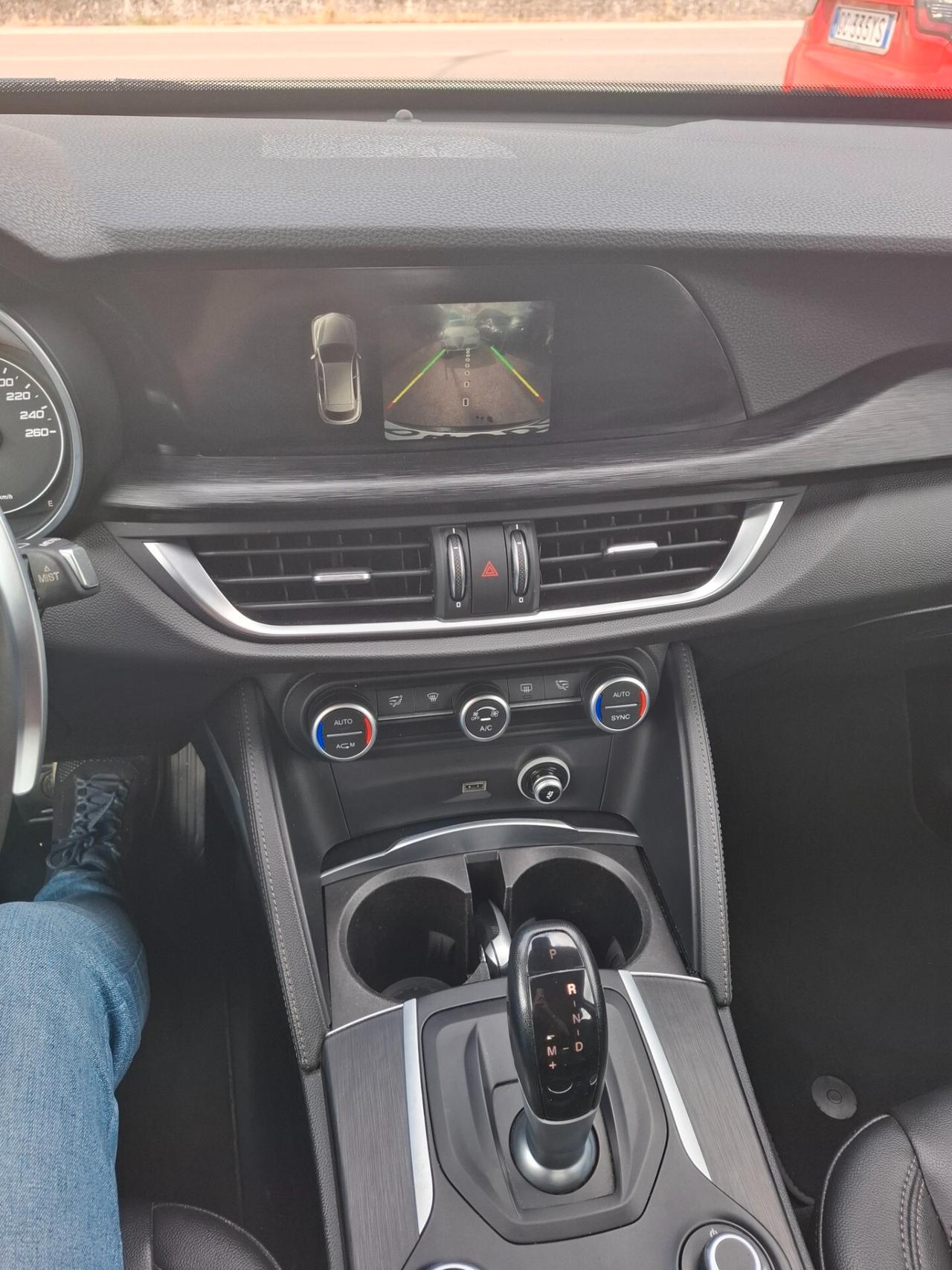 Alfa Romeo Stelvio 2.2 jtdm 180CV AT8 Super 2018