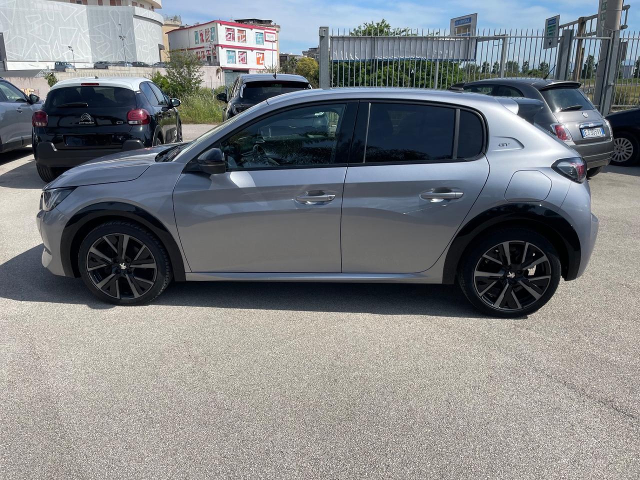 Peugeot 208 GT fulll a*f*f*a*r*e