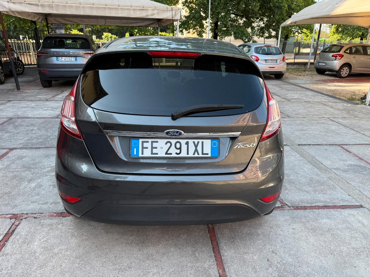 Ford Fiesta 1.5 TDCi 75CV 5 porte Titanium