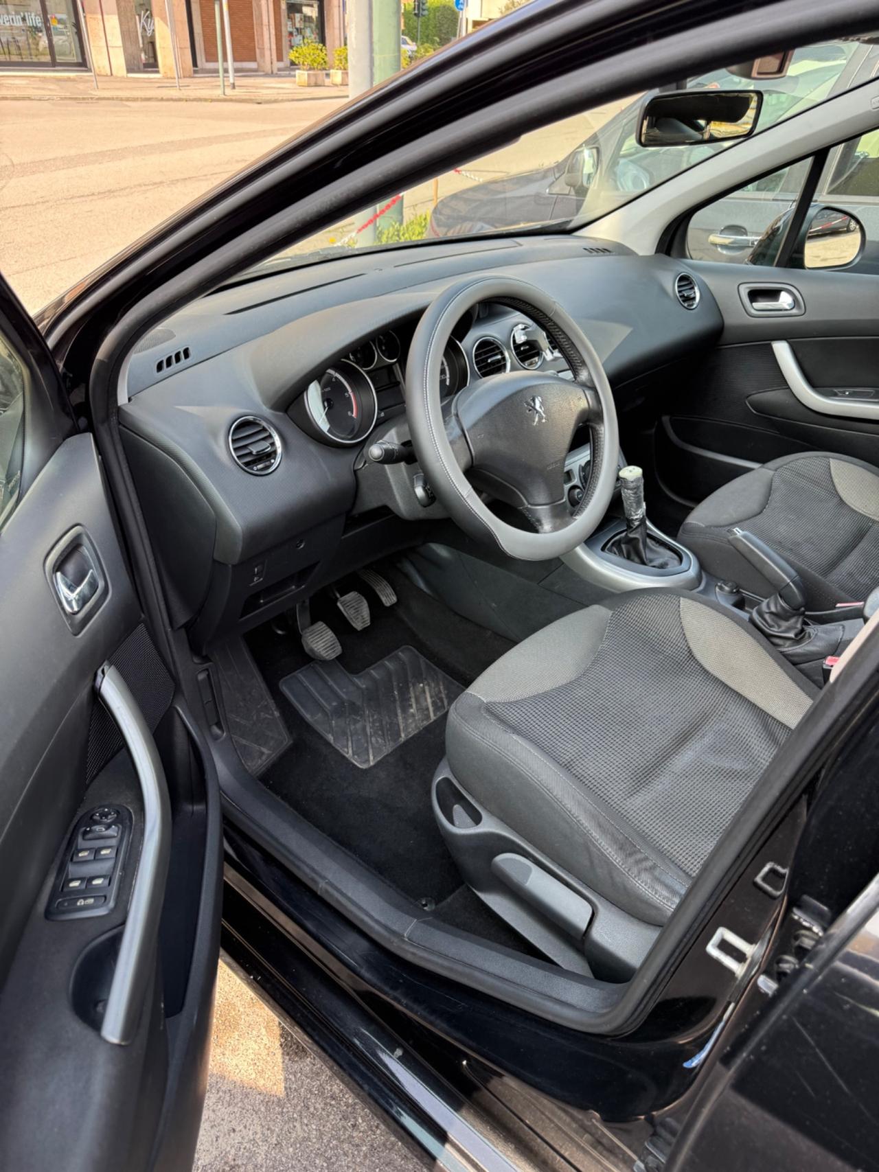 Peugeot 308 1.6 HDi 90CV SW Premium Mix