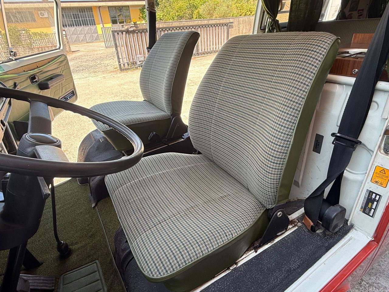 Volkswagen T2 WESTFALIA
