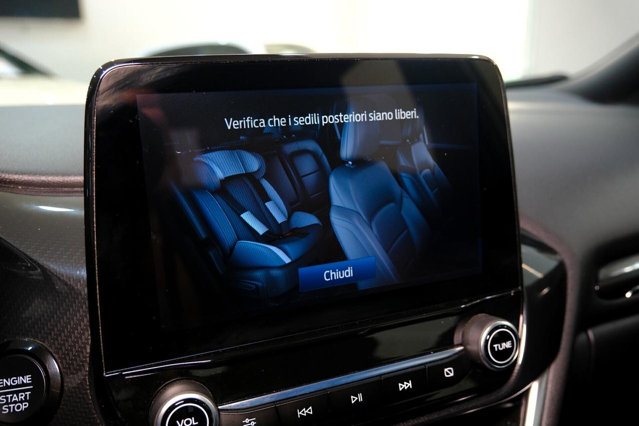 Ford Puma ST-LINE HYBRID 125cv COCKPIT