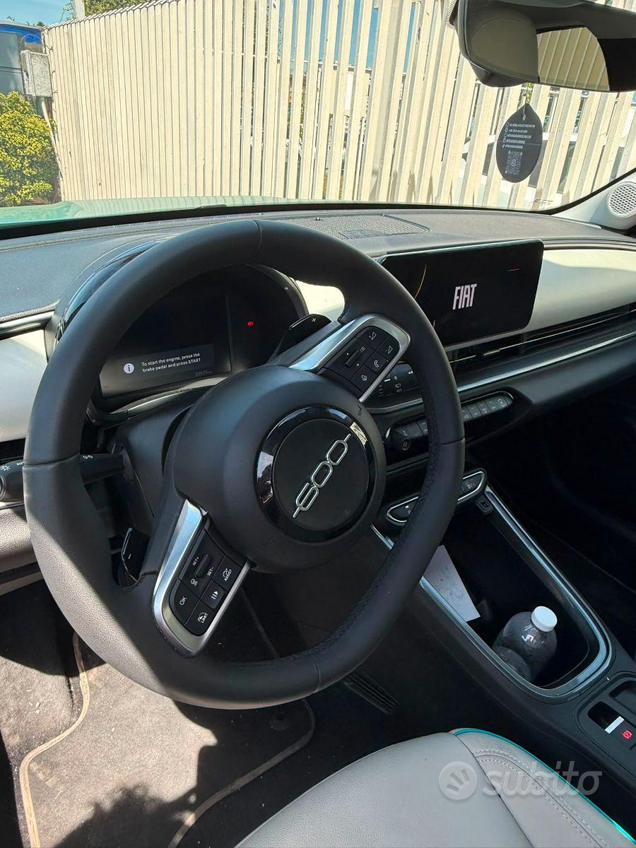 2025 FIAT 600 HYBRID 1.2cc 110cv MHEV