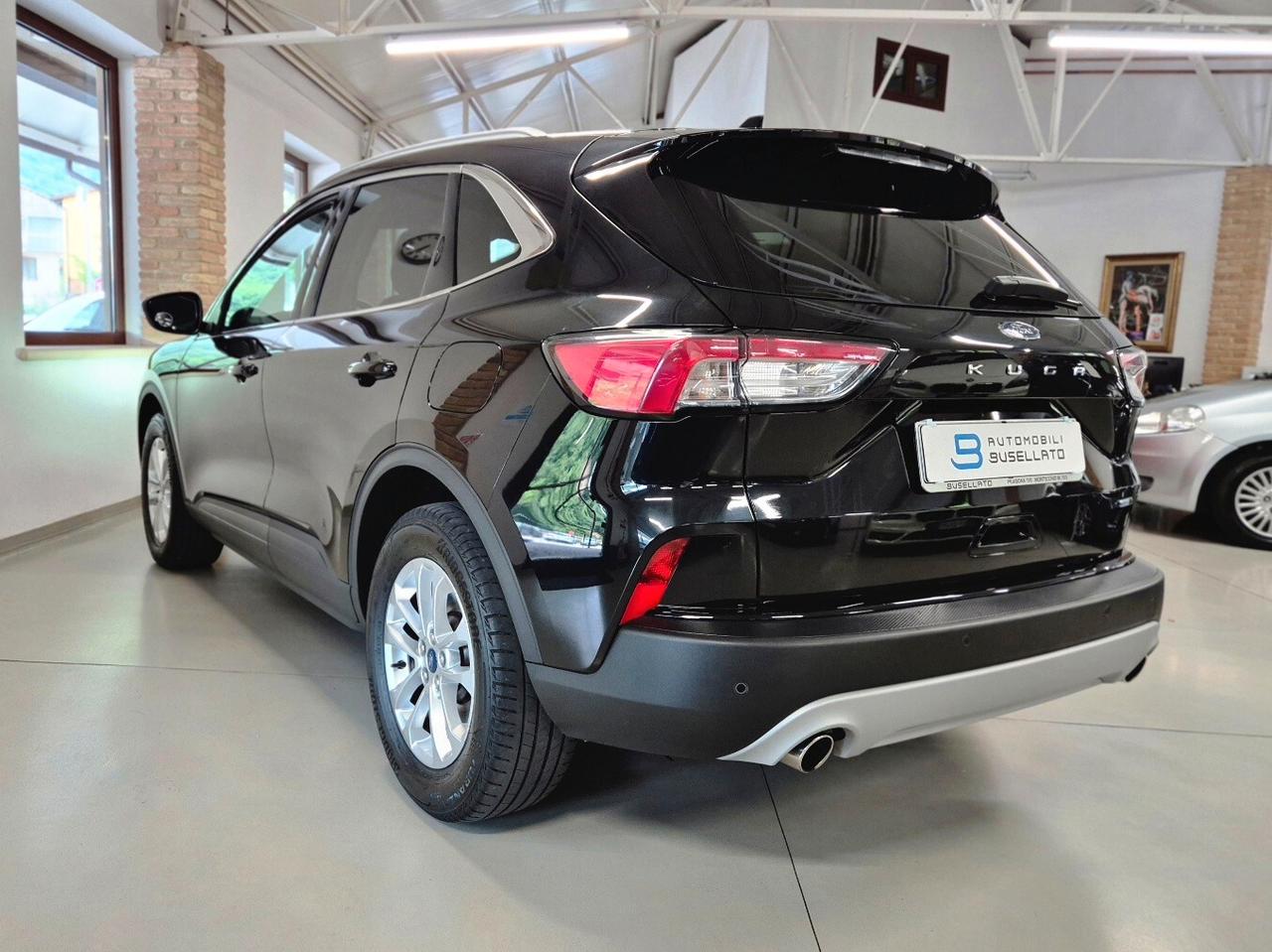 Ford Kuga 2.0 EcoBlue Hybrid 150 CV 2WD Titanium