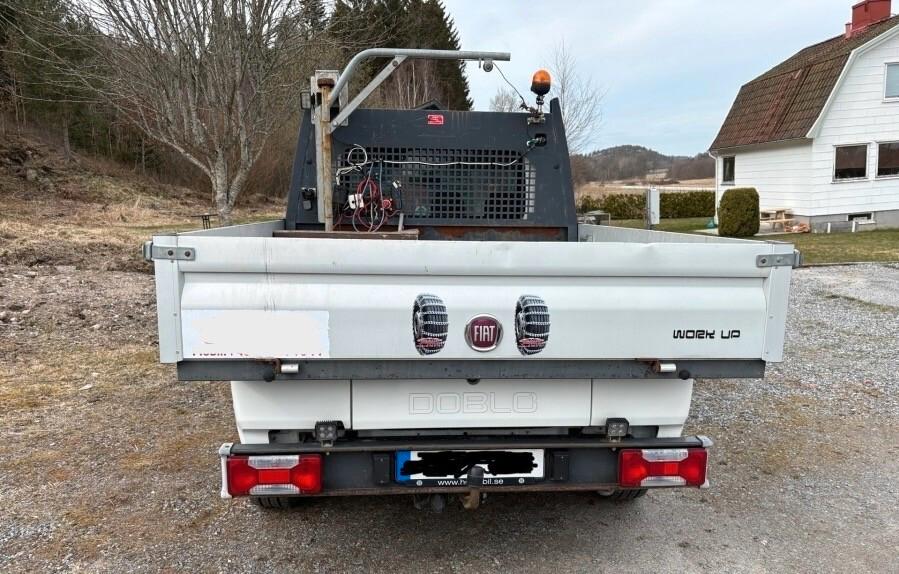 DOBLO 3 POSTI WORK UP CASSONATO CASSONE CLIMA OK NEOPATENTATI GRU 250 KG