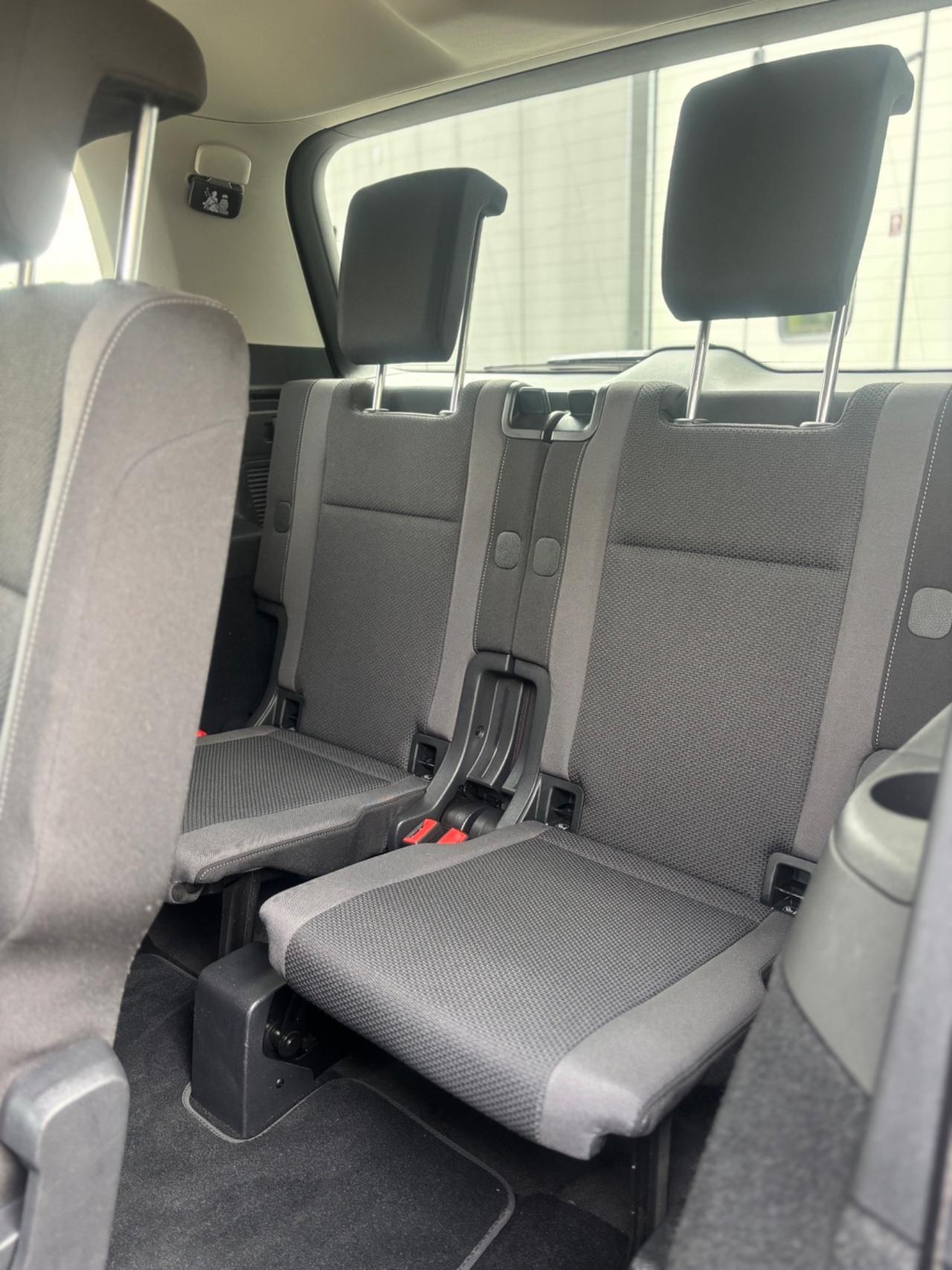 Volkswagen Touran 1.6 TDI 115 CV 7 posti km 180 mil anno 2019 euro 6