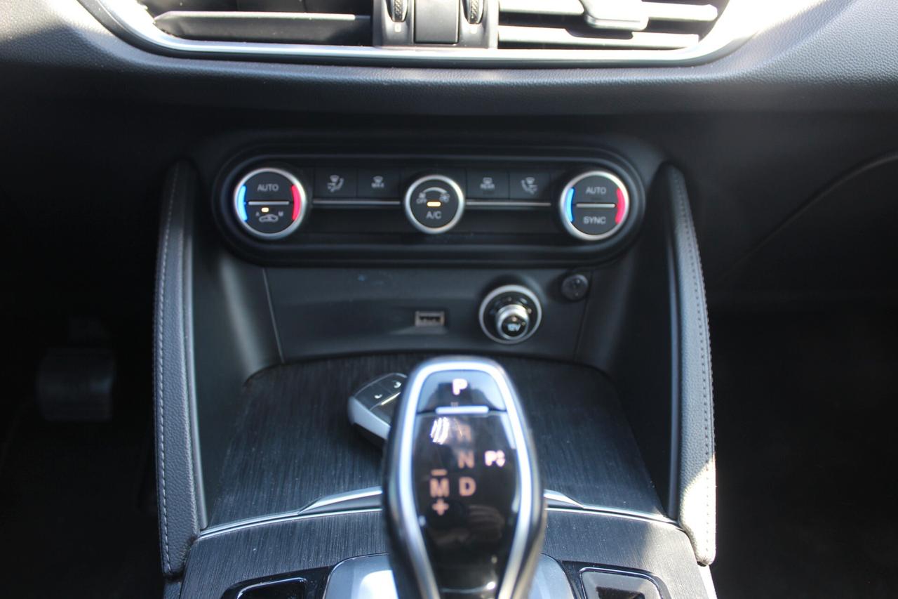 Alfa Romeo Stelvio 2.2 Turbodiesel 160 CV AT8 Super