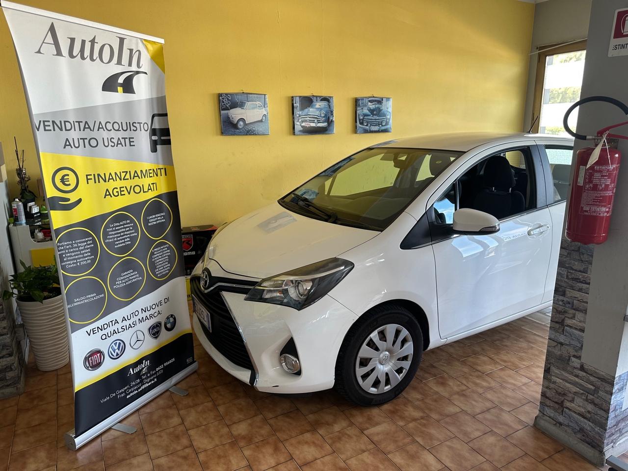 Toyota Yaris 1.0 5 porte