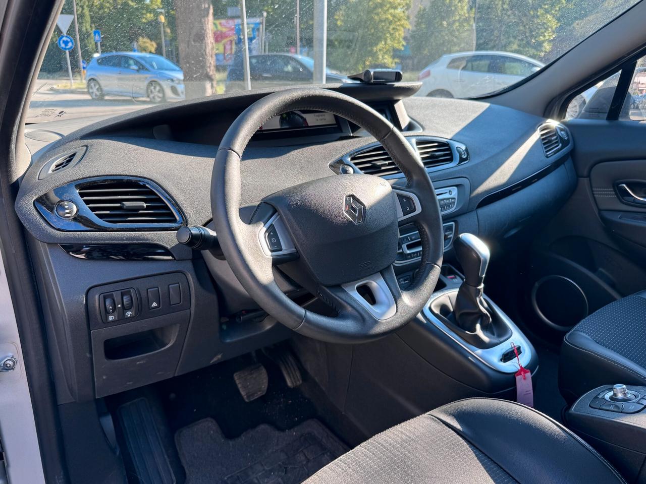 Renault Scenic Scénic X-Mod 1.5 dCi 110CV EDC Luxe