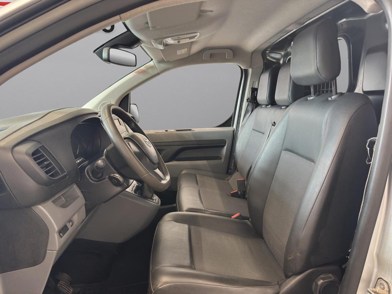 Toyota Proace 1.6d 115cv S&S 10q L0 D Comfort